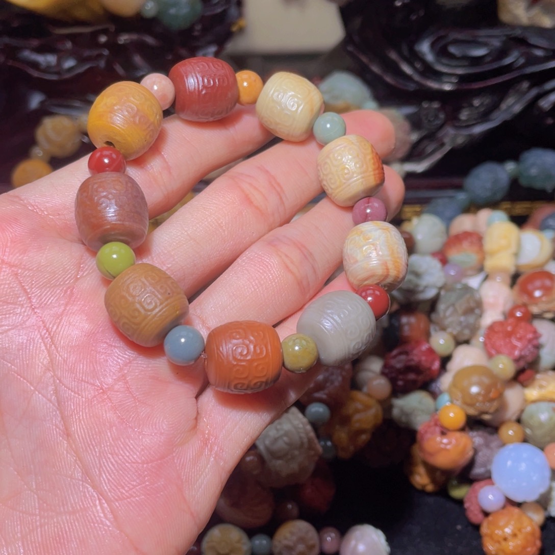 石英质玉手链未镶嵌