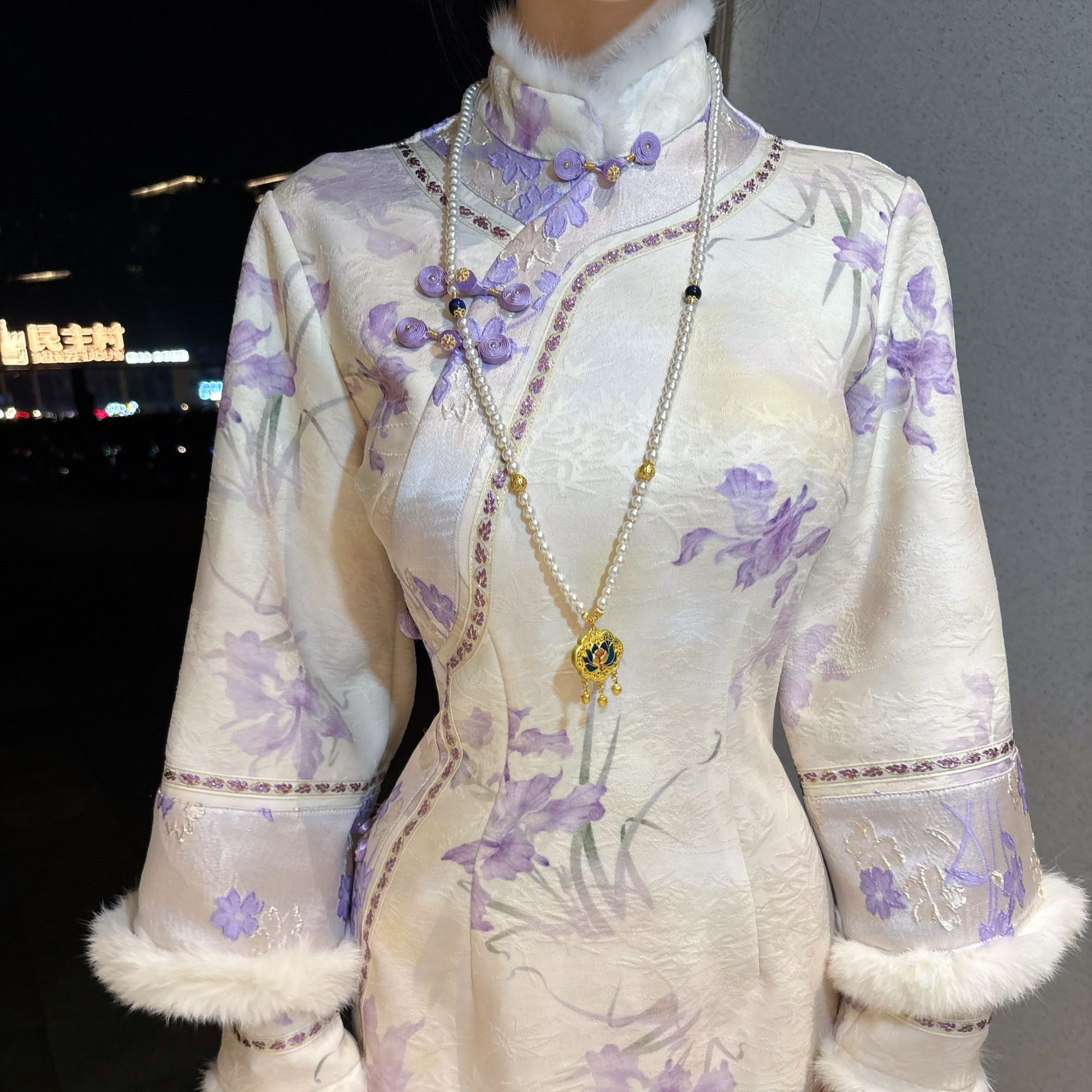 LHMknk1画报夫人厚款针织水貂秋冬旗袍 清宫鸢尾紫花 特价不退换