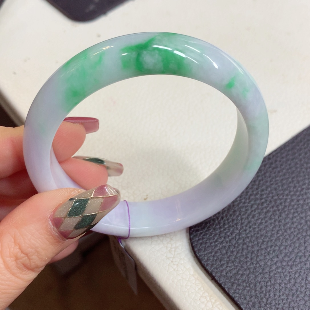 未镶嵌手镯翡翠缅甸