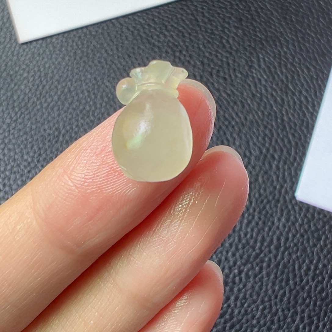 未镶嵌定制翡翠钱袋