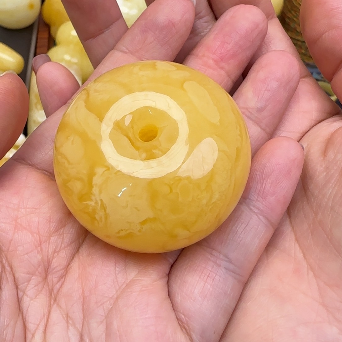 未镶嵌蜜蜡颈饰贝****i天然蜜蜡