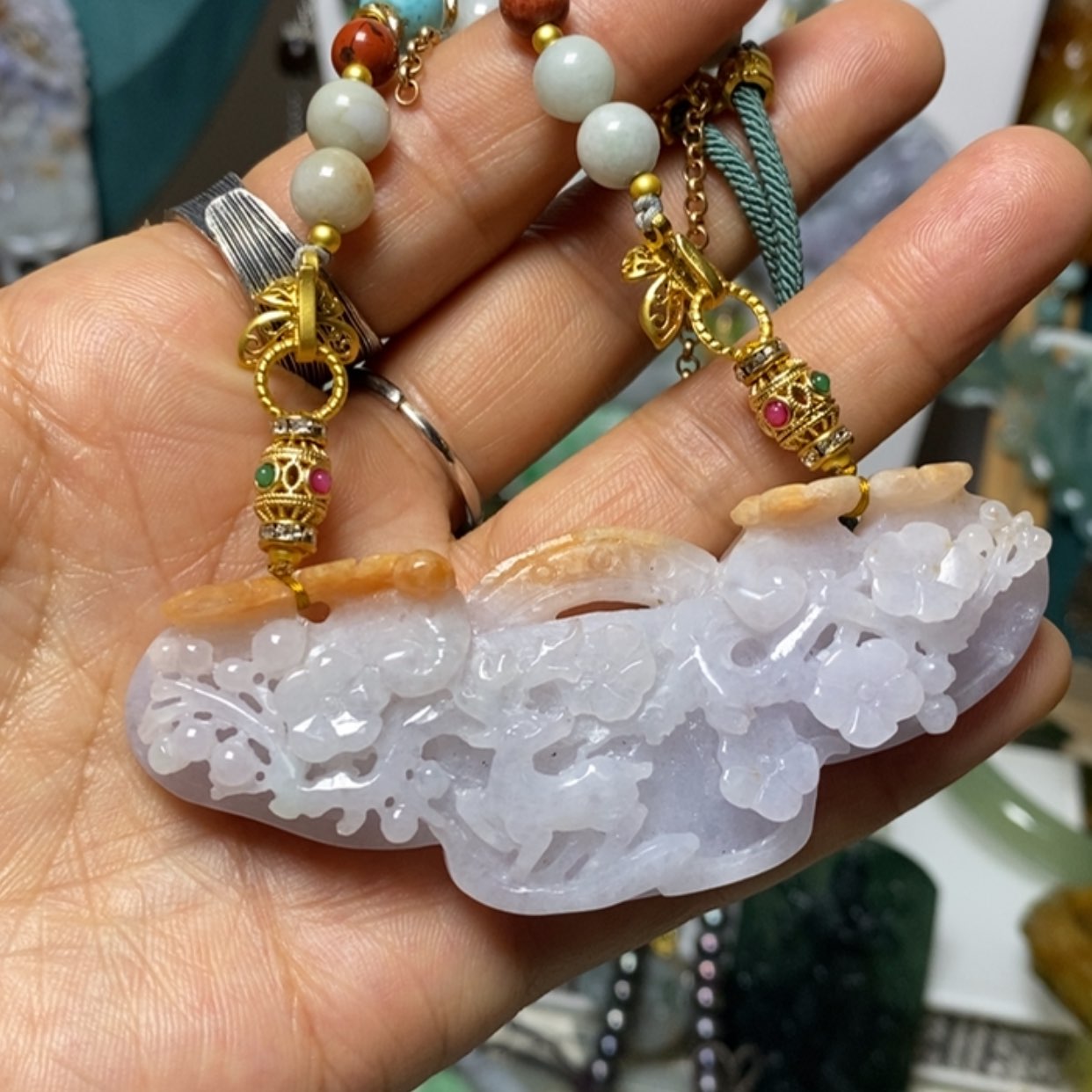 【闪购商品】翡翠吊坠(赠链)未镶嵌