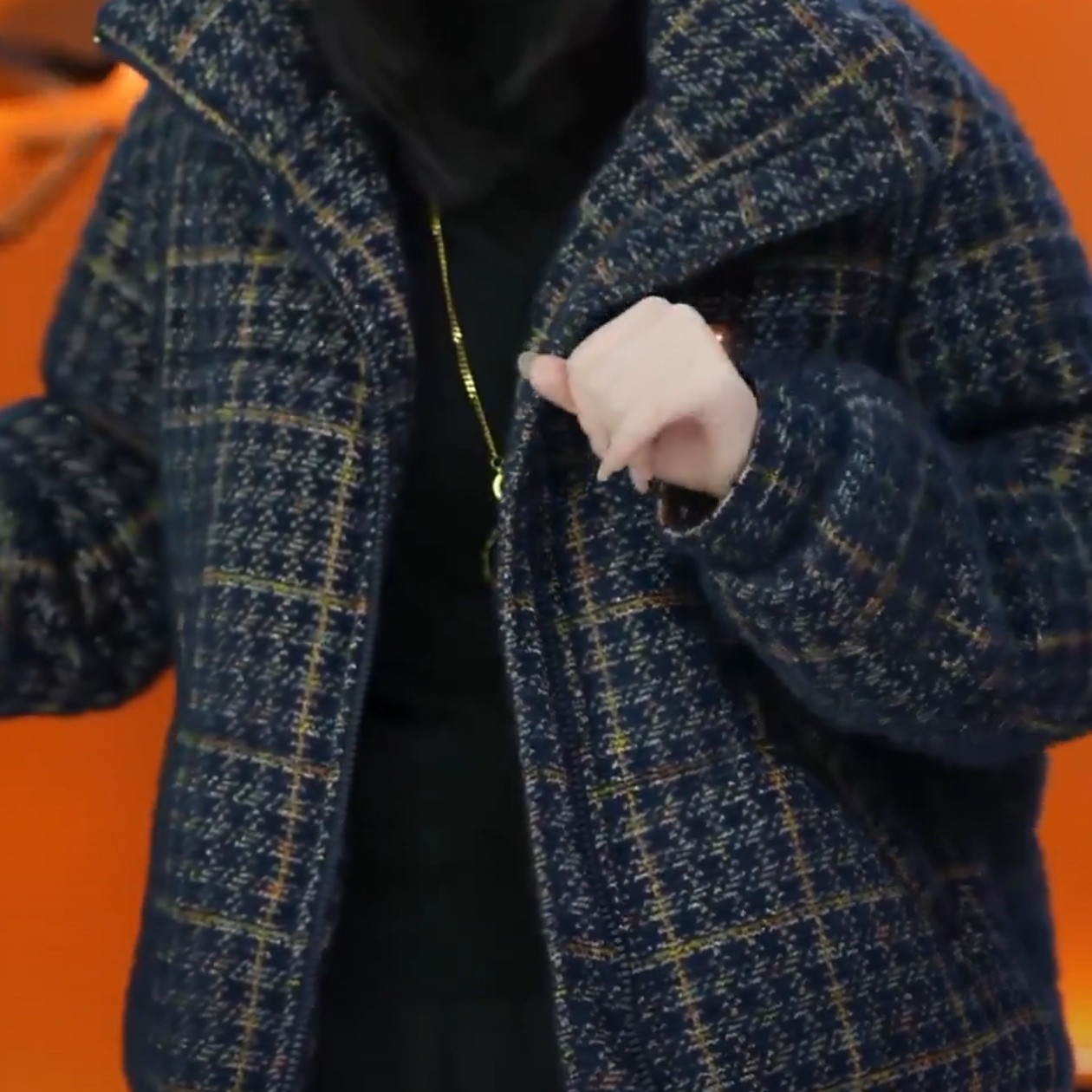 运费补贴）秋冬显白高级灰棉女服外套女流行时尚女装御寒保暖外套