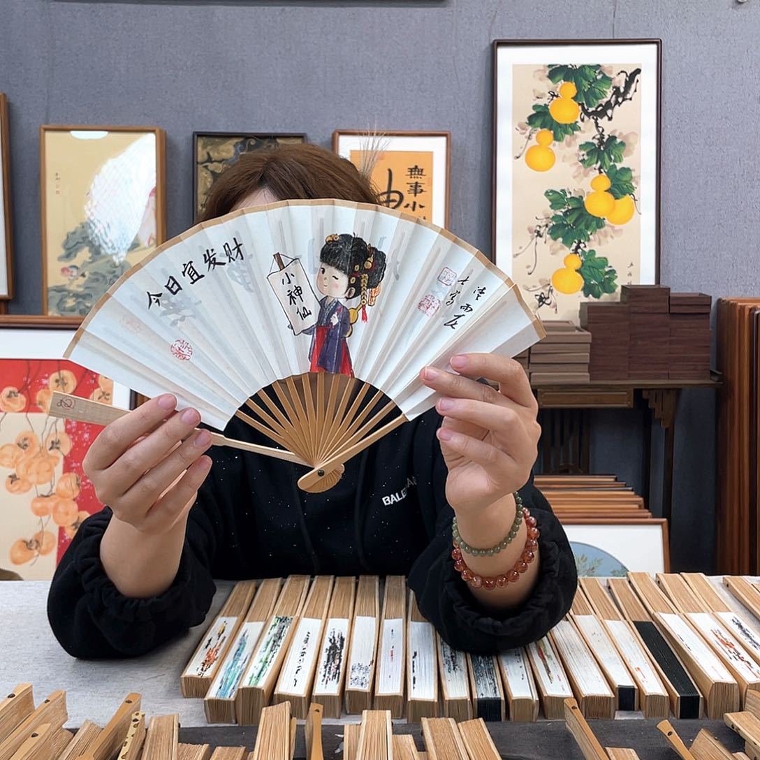 国画6寸玉竹-纯手绘-文玩扇骨（默认粘好）