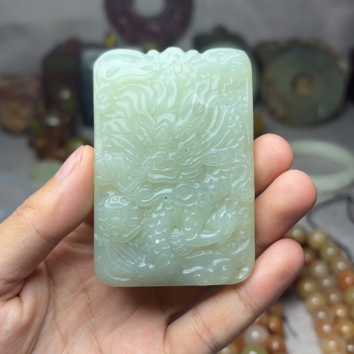 白玉菩提吊坠———-