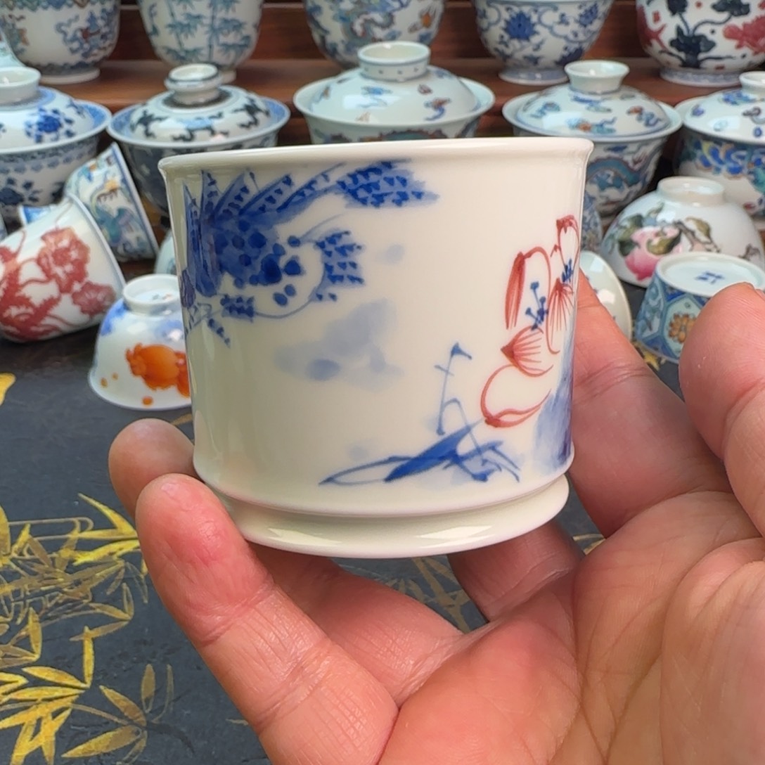国画风荷花融天主人杯