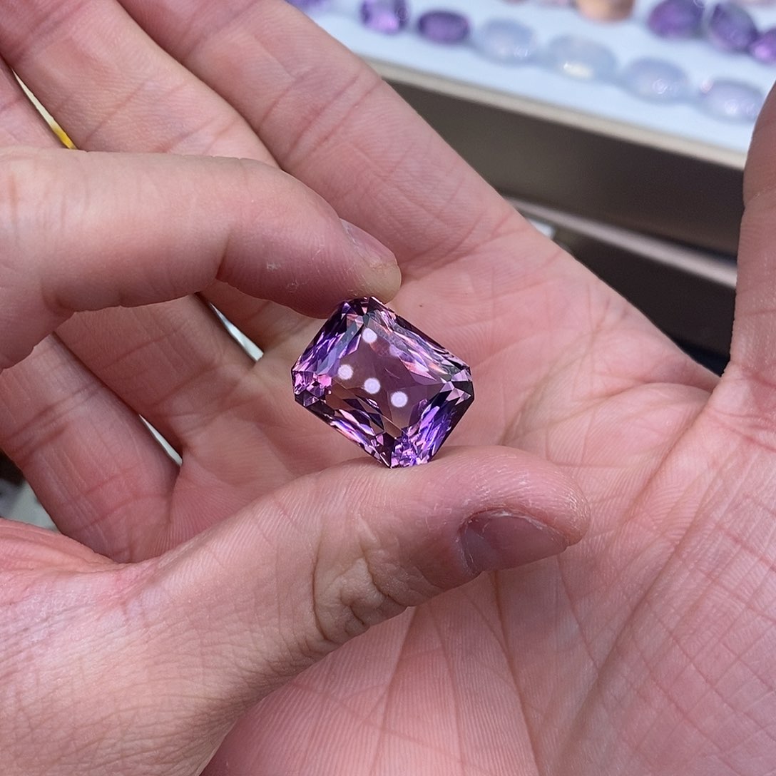 黄晶纯天然黄黄水晶假一赔十裸石定制未镶嵌大***w