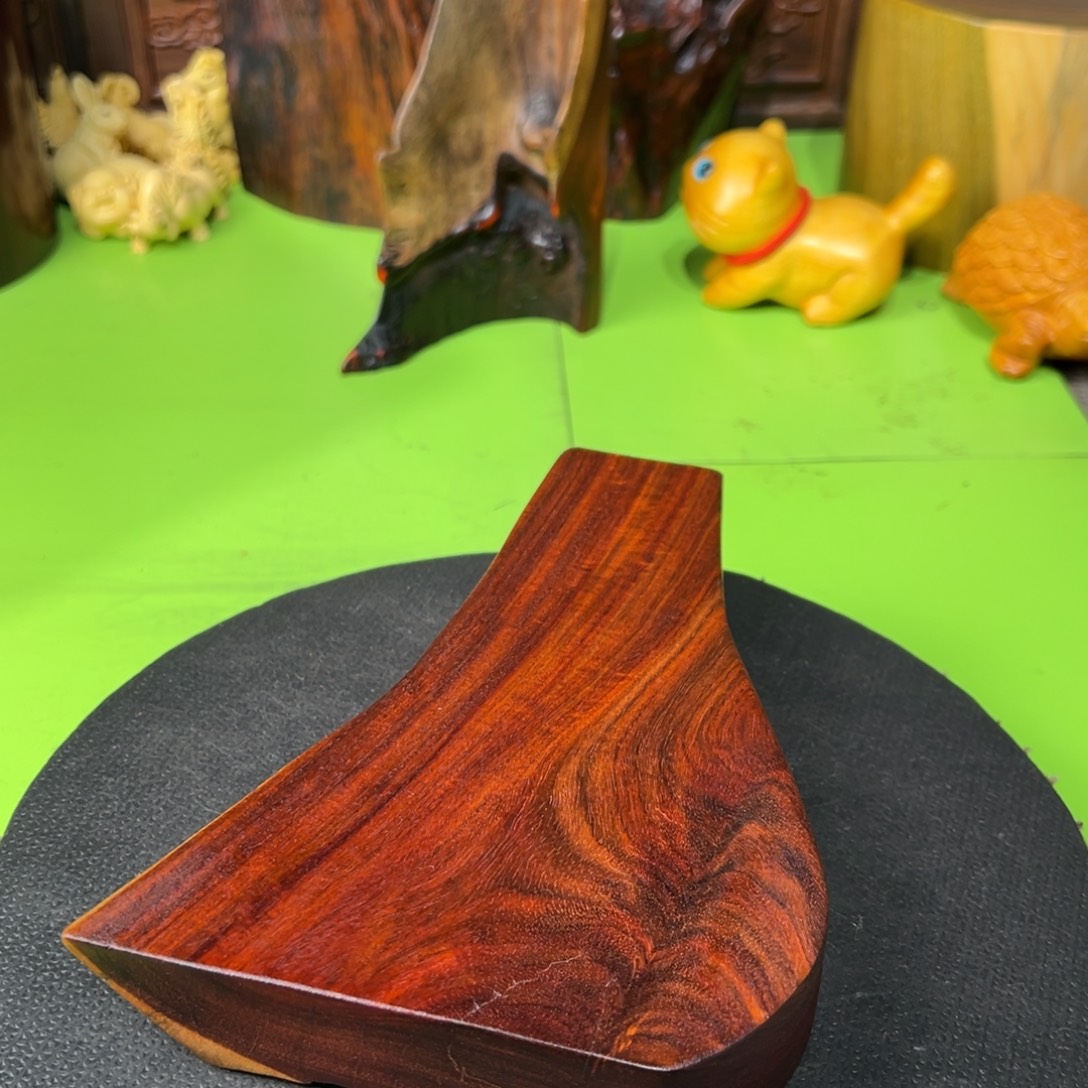 国***中大果紫檀（缅甸花梨）