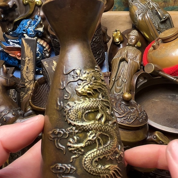精美铜器批发档口