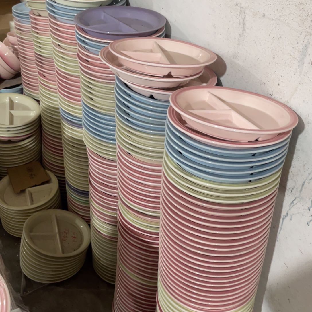 陶瓷餐具系列摩登10寸分餐盘不挑瑕疵款不能高温