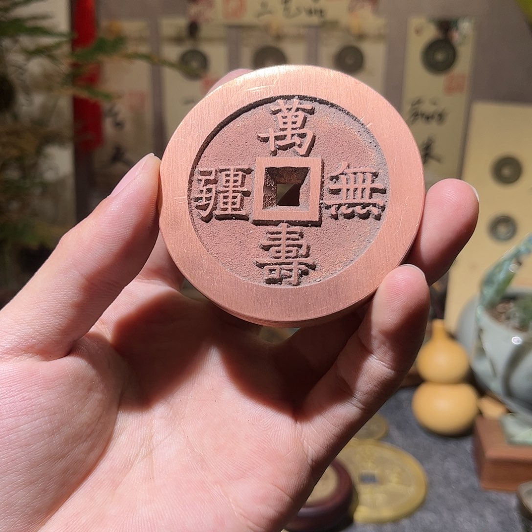 铜现代仿制工艺品花钱 