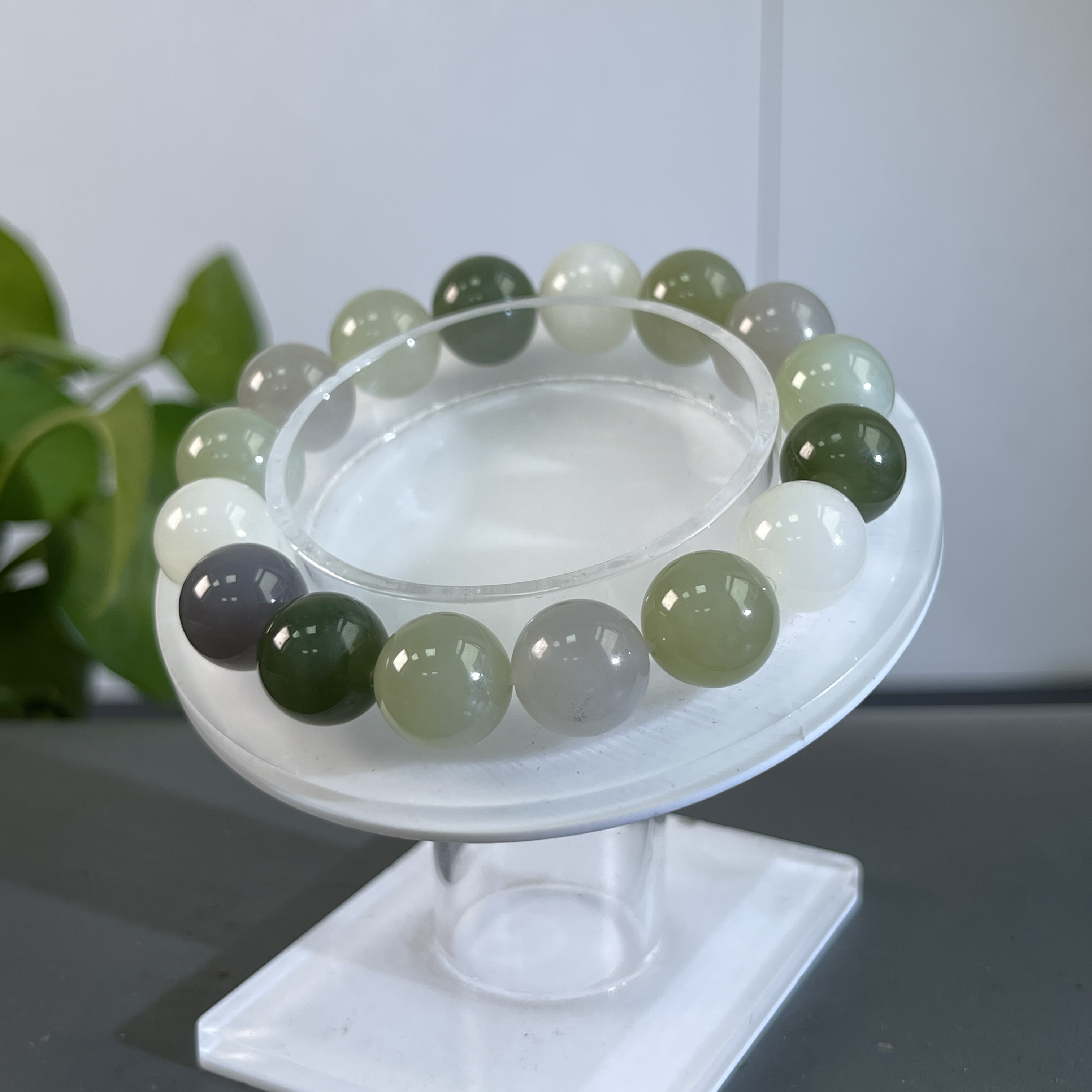 JSB02-012 和田玉-手串