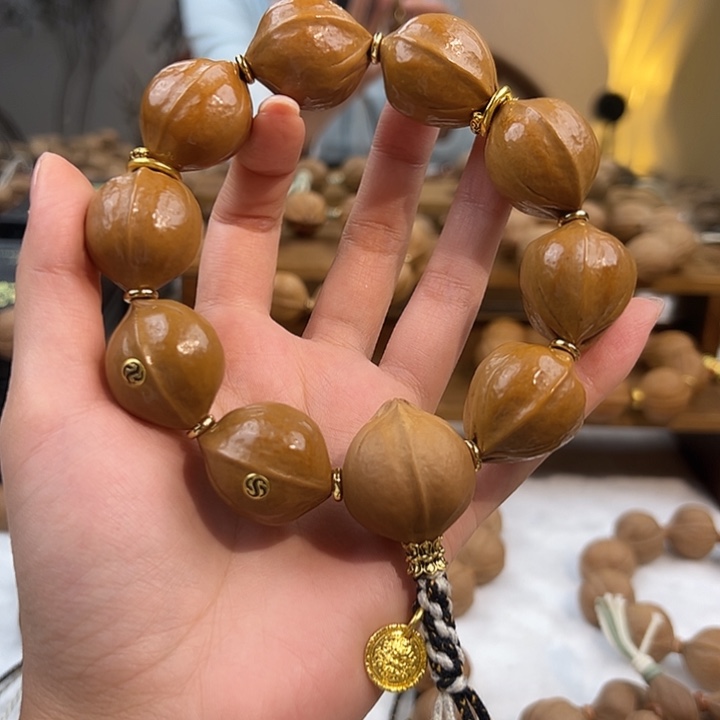吃***觉吊坠橄榄核梅林铁核2329