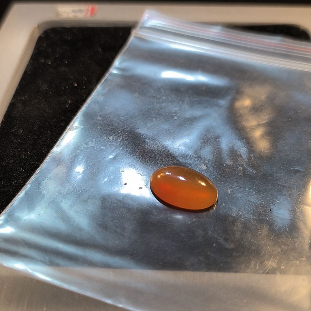 会***鼠石英岩玉未镶嵌戒面
