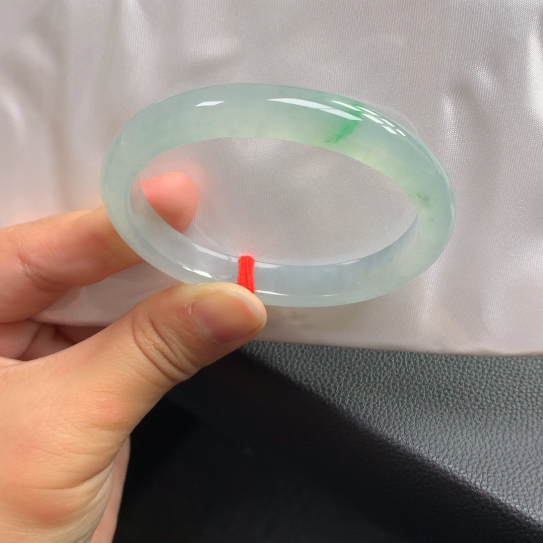 翡翠未镶嵌手镯18号53.4贵妃（50正）完美冰飘翠