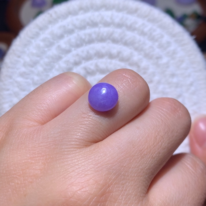 翡翠散珠红妖紫蛋面