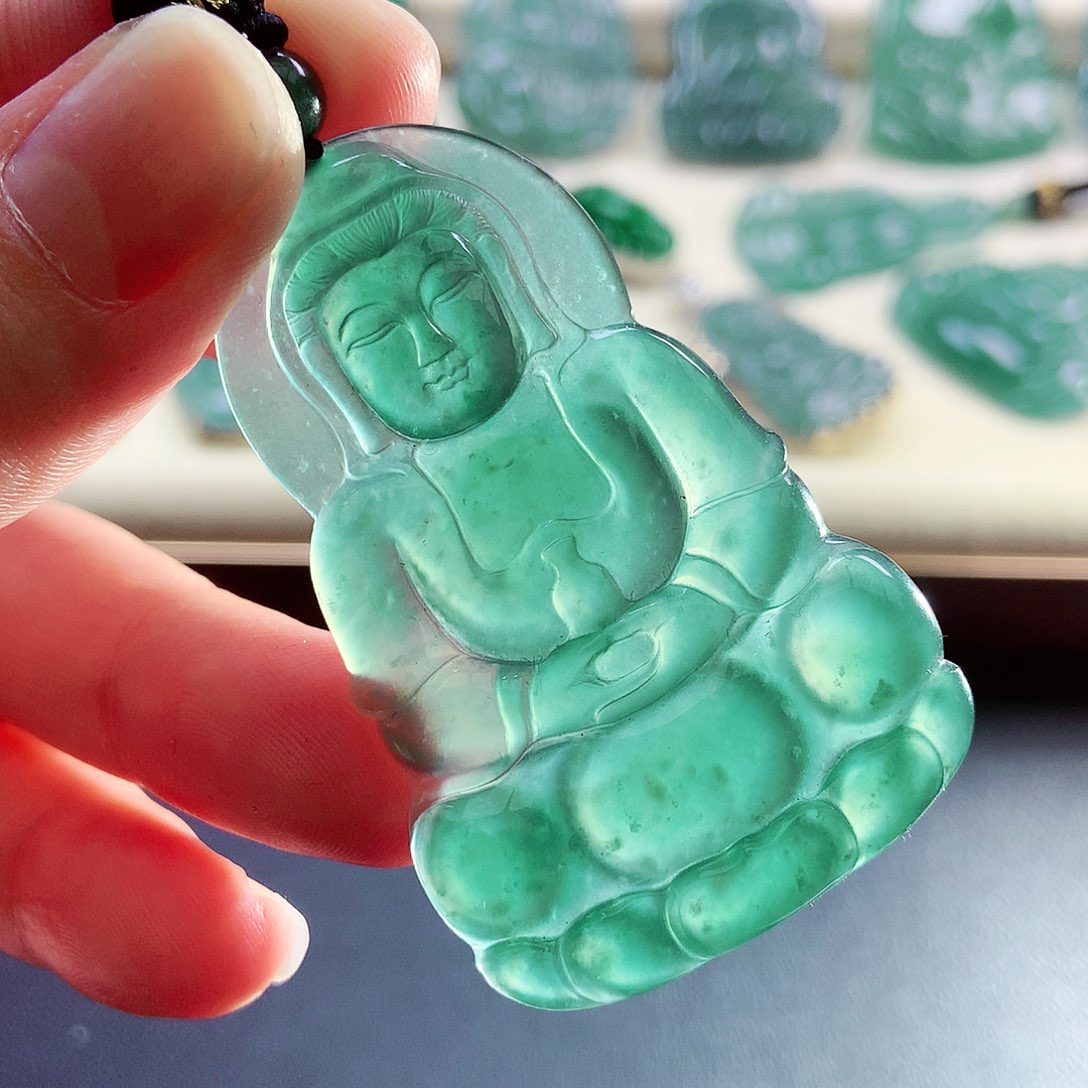 【闪购商品】翡翠未镶嵌颈饰天然