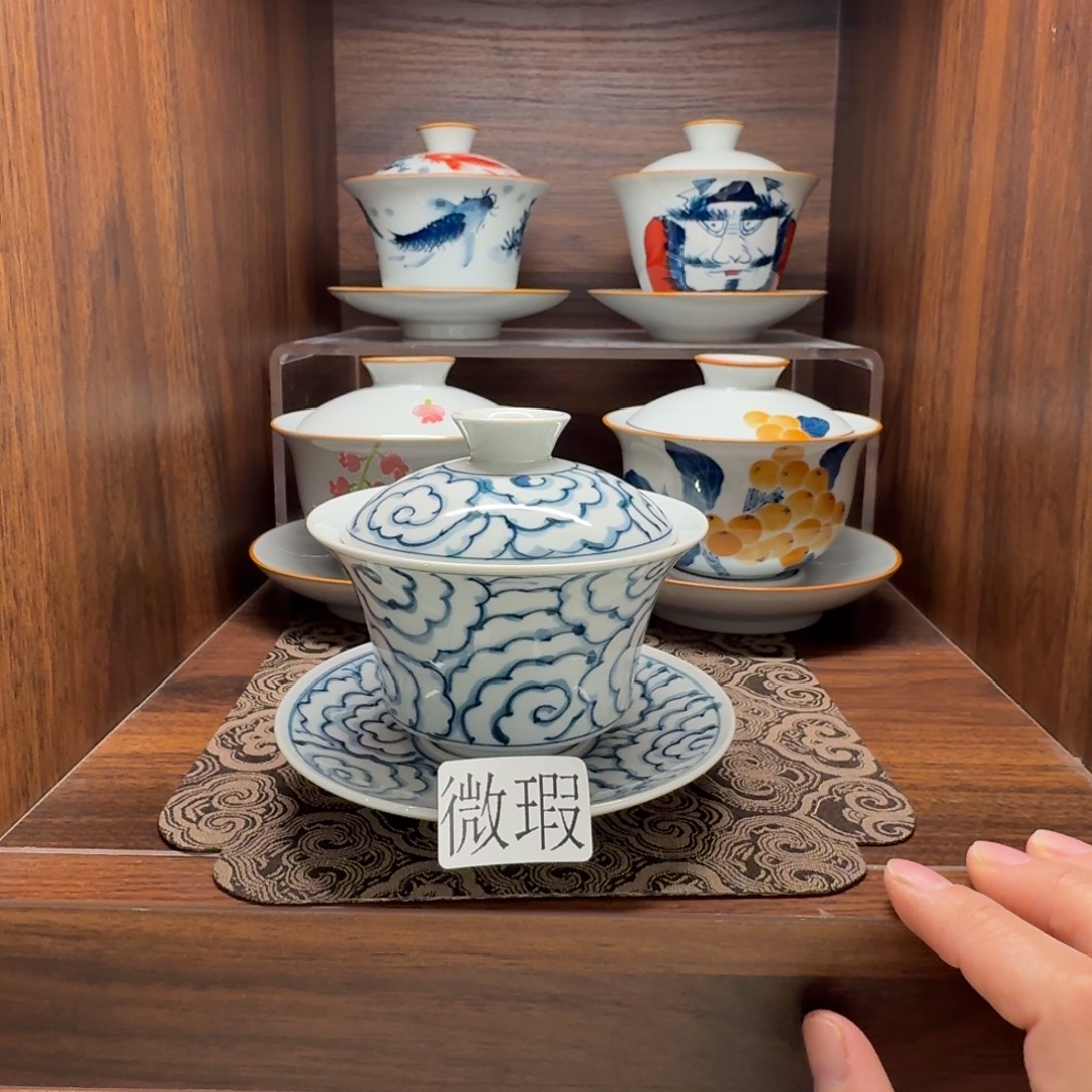 釉下手绘茶具微瑕