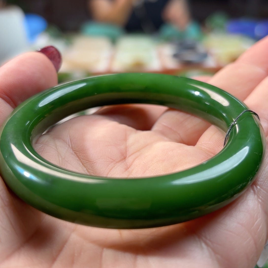 和田玉（碧玉）手镯未镶嵌