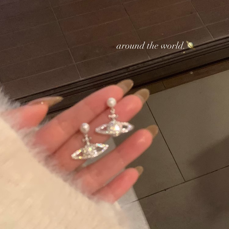 铜合金耳饰 法式星球珍珠耳环女秋冬轻奢高级感土星耳钉耳饰气质