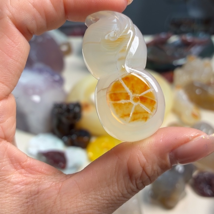 玛瑙/玉髓未镶嵌吊坠(不含链)