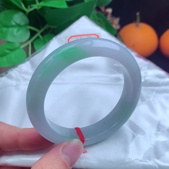 翡翠手镯未镶嵌    正圈53-54 冰春彩