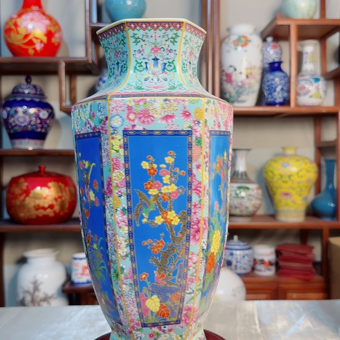 瓶高度35厘米肚径18厘米