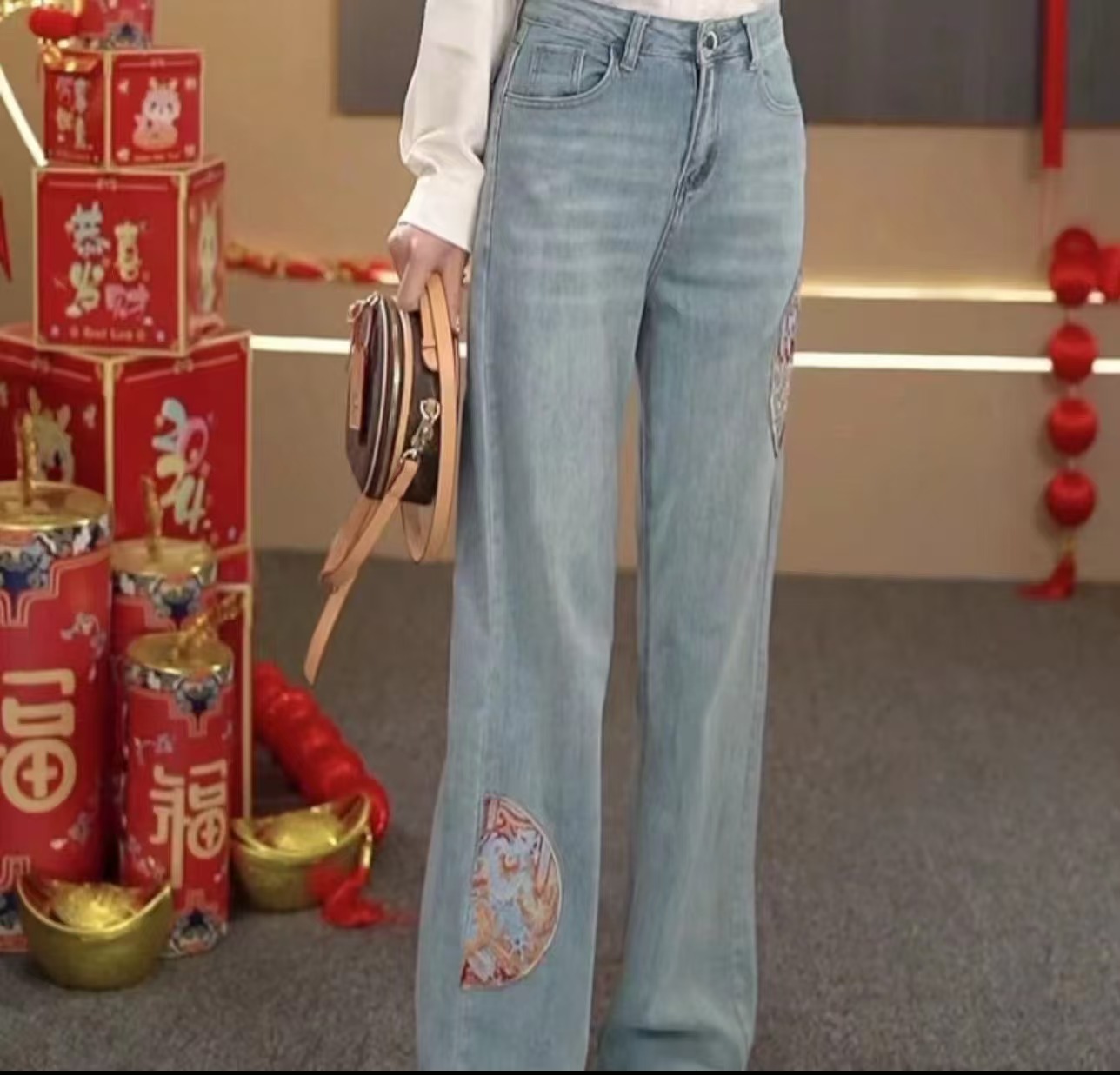 新中式国风刺绣直筒窄版牛仔裤春季显瘦阔腿裤202453831薯条