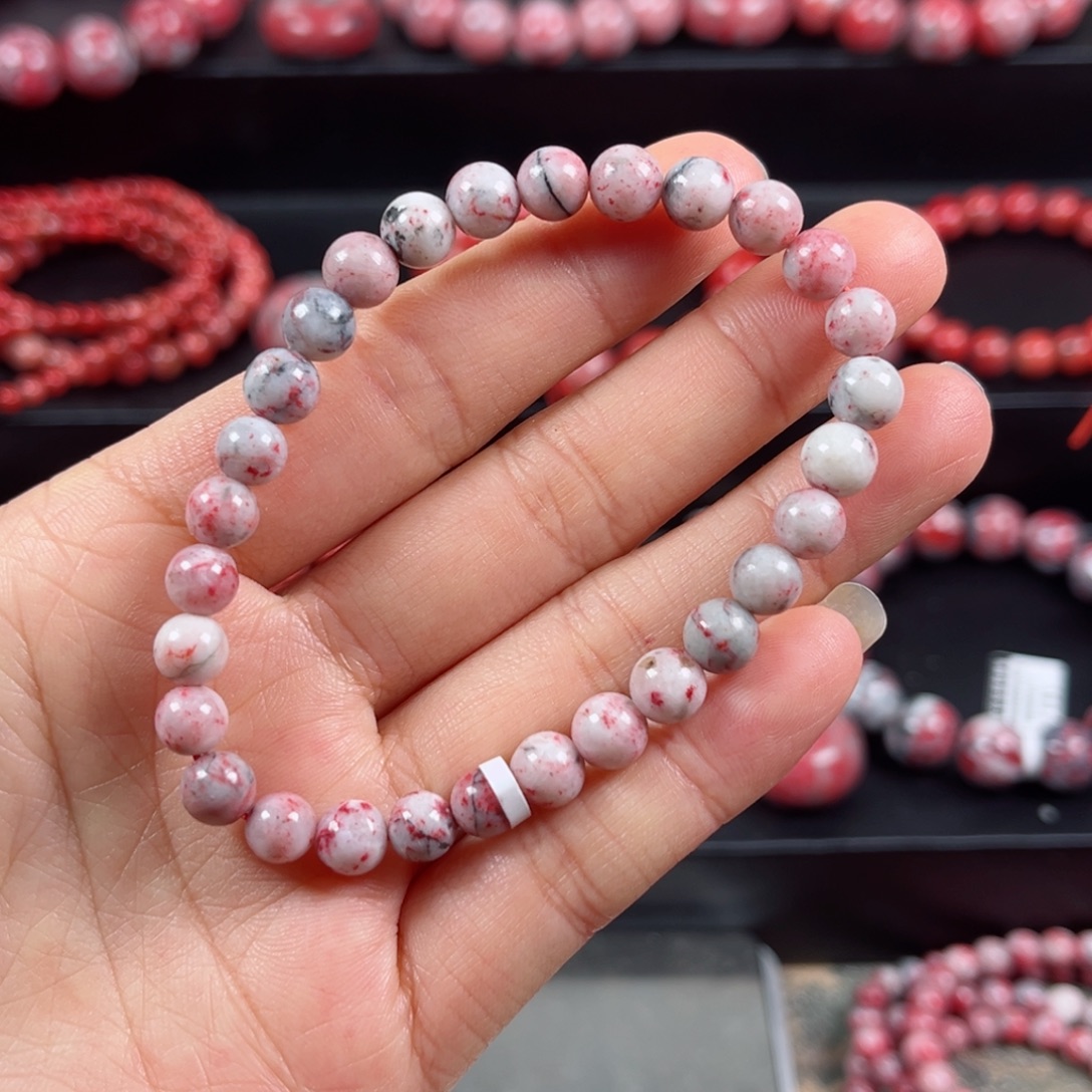 天然辰砂原石手串