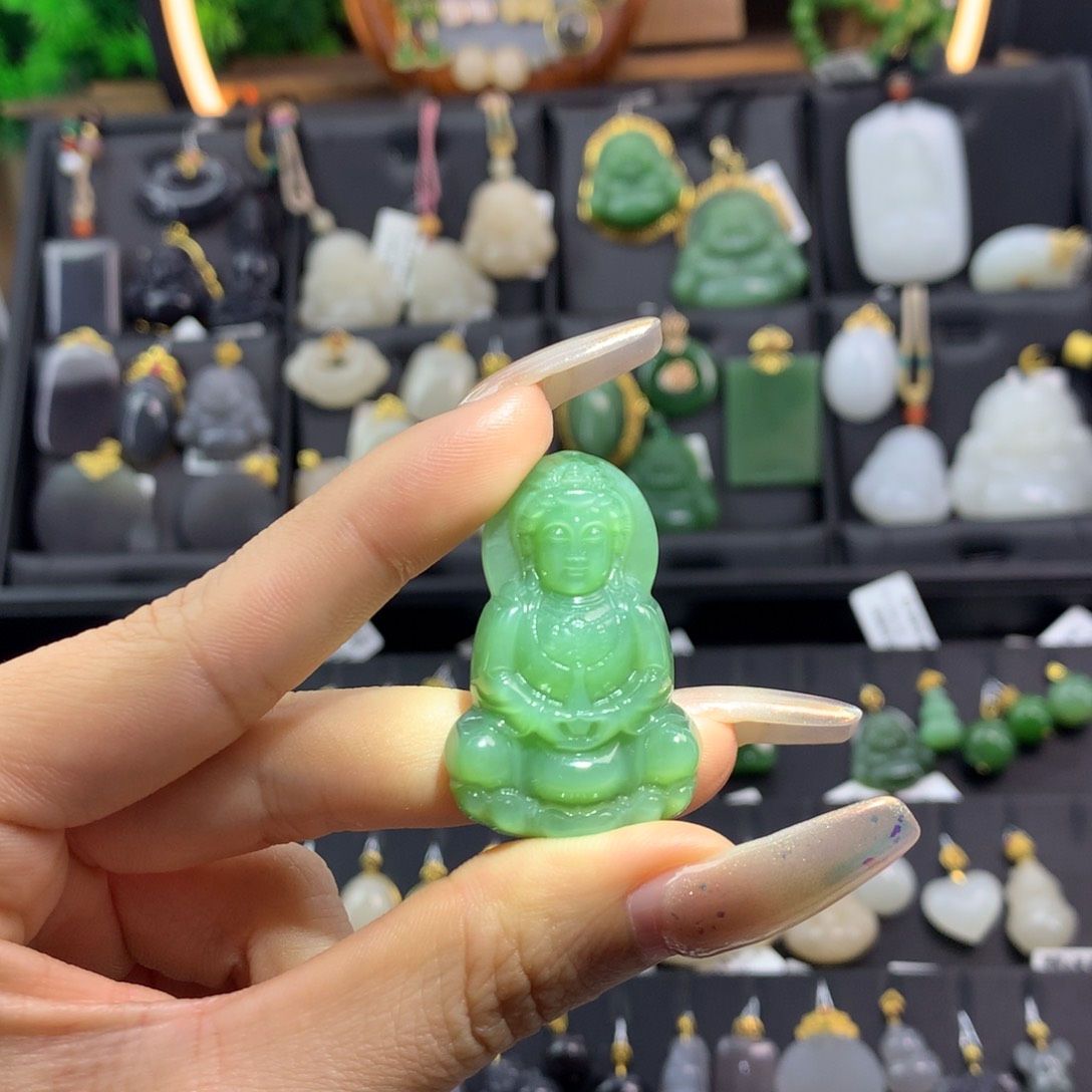 和田玉吊坠未镶嵌