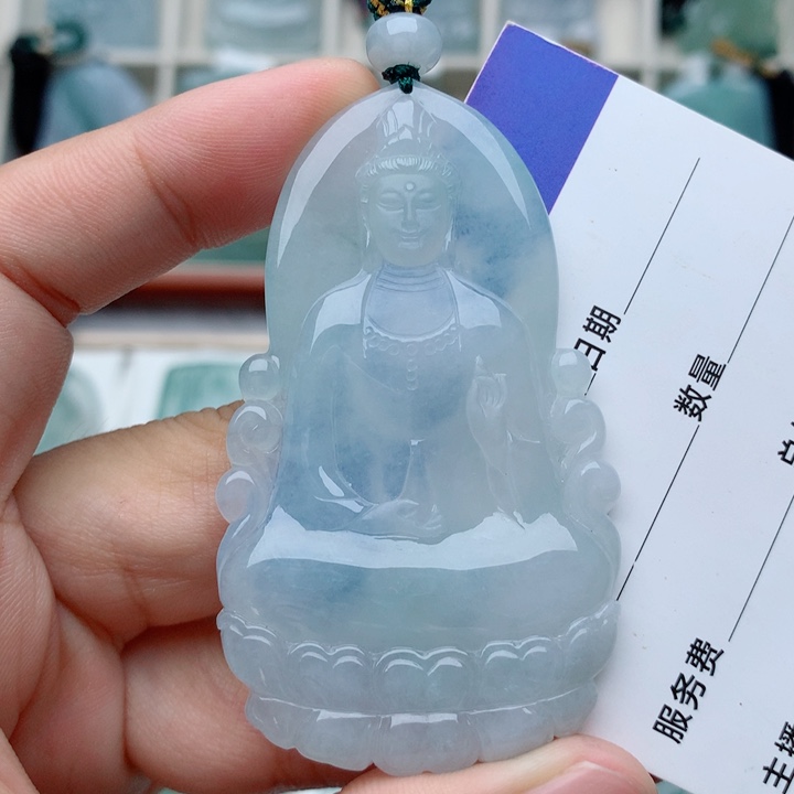 颈饰未镶嵌翡翠素衣
