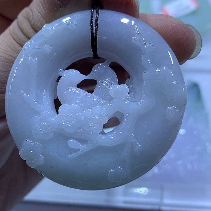 翡翠未镶嵌颈饰天然翡翠A货吊坠