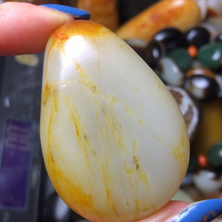 和田玉未镶嵌珠宝奇石