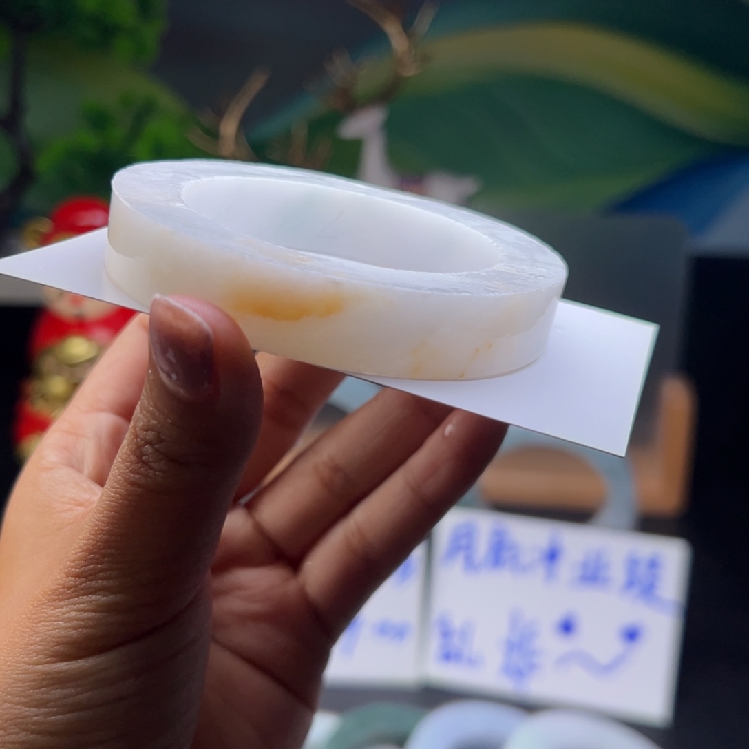 定制翡翠未镶嵌手镯手镯
