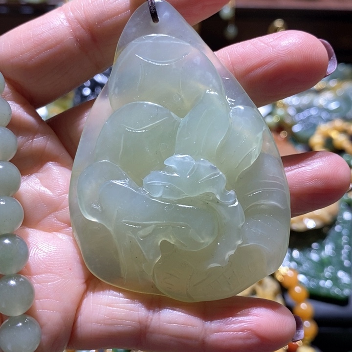 岫玉毛衣链未镶嵌