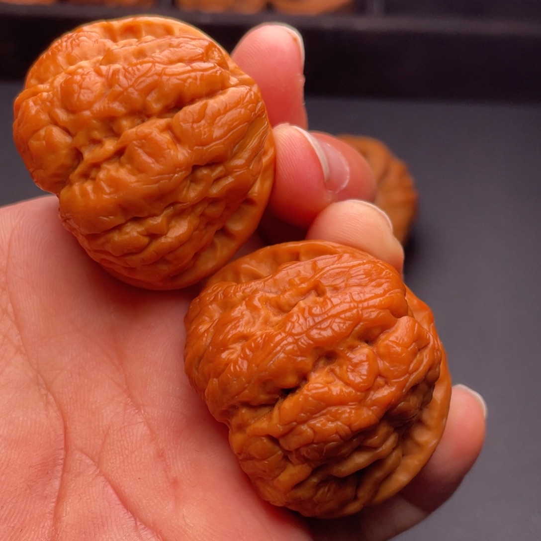 文玩核桃把件秦岭山脉核桃