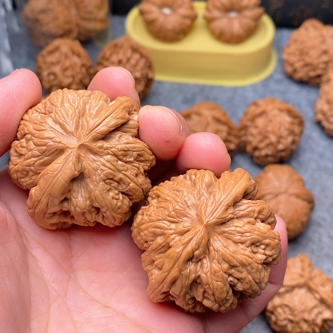 文玩核桃把件好*哥44粗筋精品