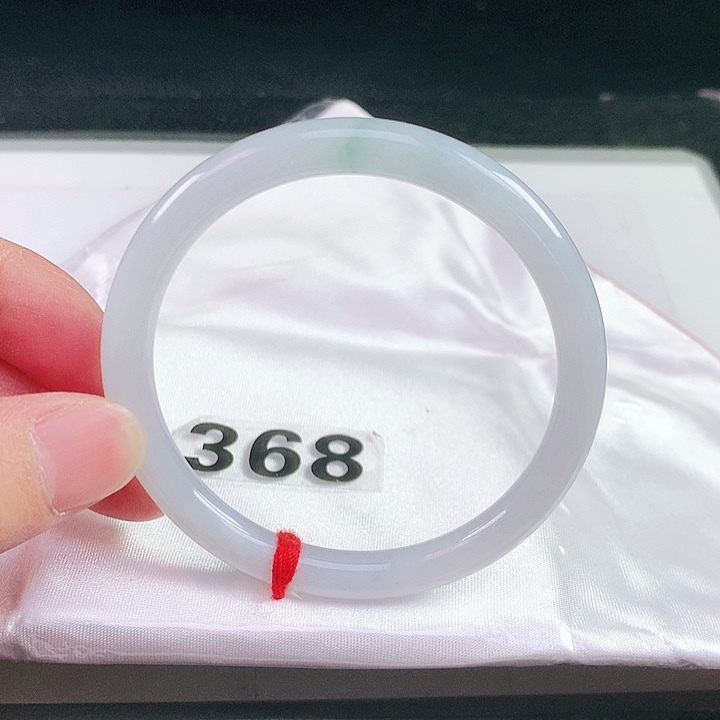 未镶嵌手镯（圆镯）翡翠368