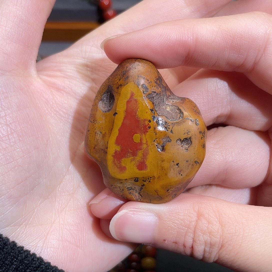 L***.南红玛瑙未镶嵌老型