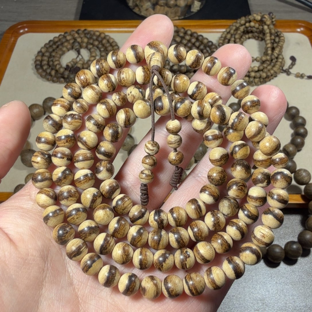 沉香碎屑沉香马泥捞85分沉16.7克0.7