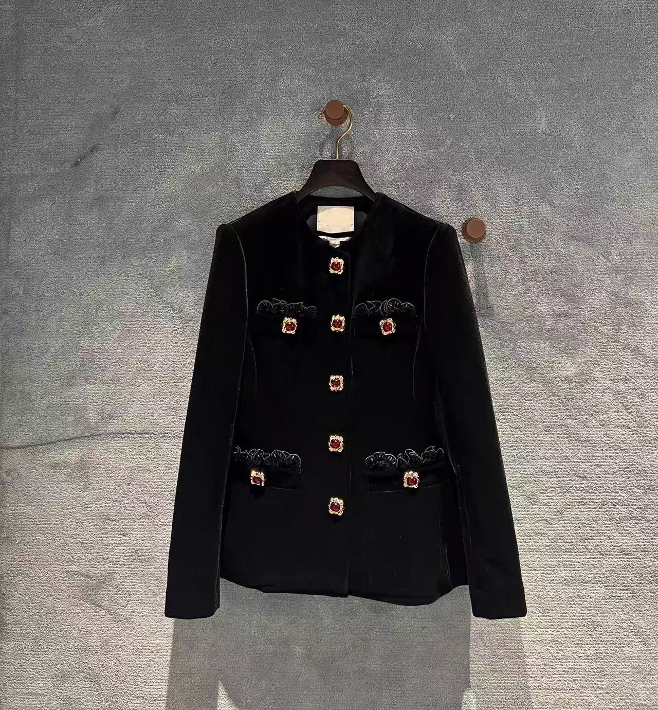 2025明星专柜同款-千金大小姐拉家-丝绒外套—22号