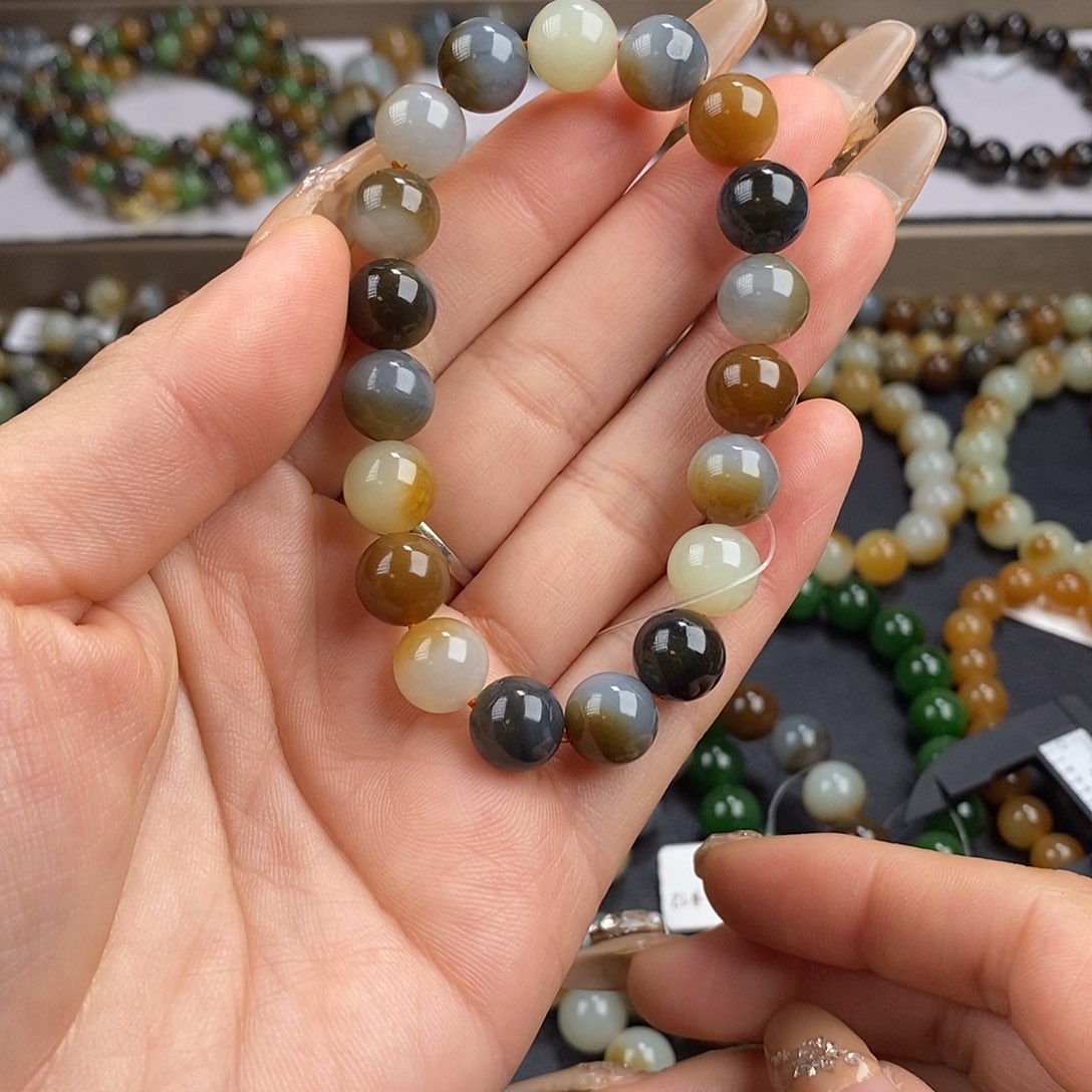 和田玉手串未镶嵌晚*