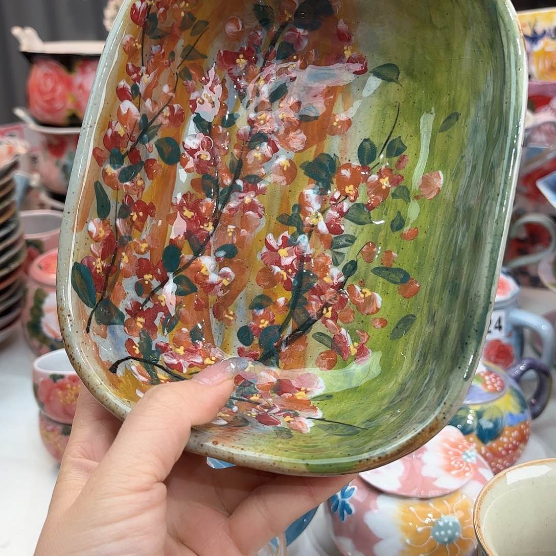 瓷片你也别多管他们什么了你还