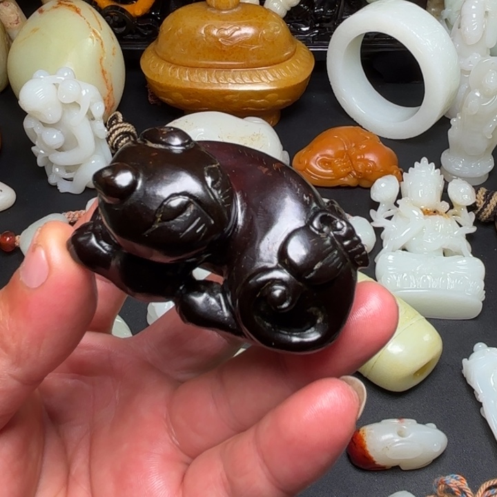 宝***玉和田玉未镶嵌挂件