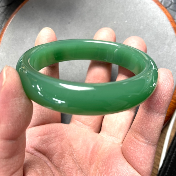 2006号青色正圈手镯