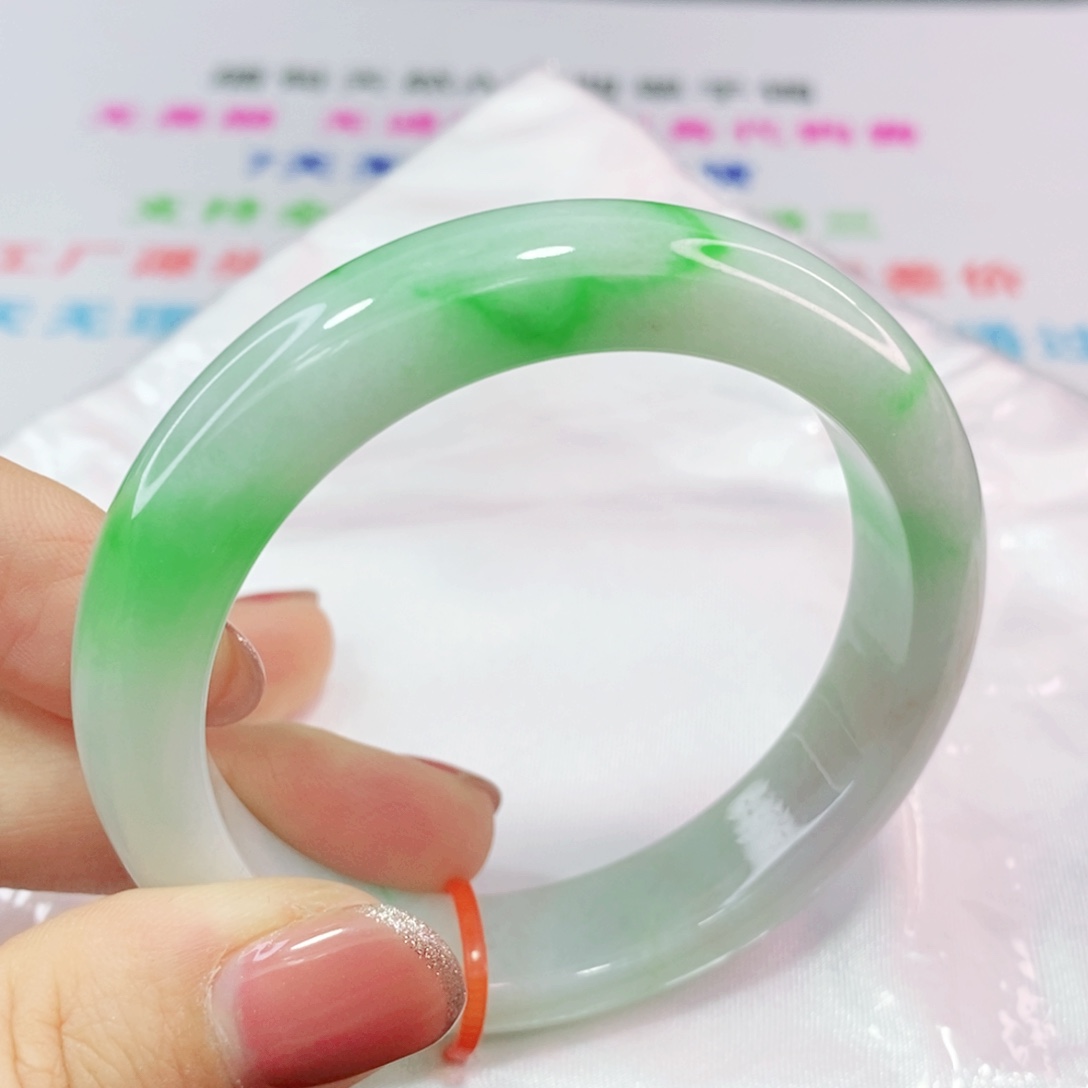 未镶嵌手镯翡翠52.8圈