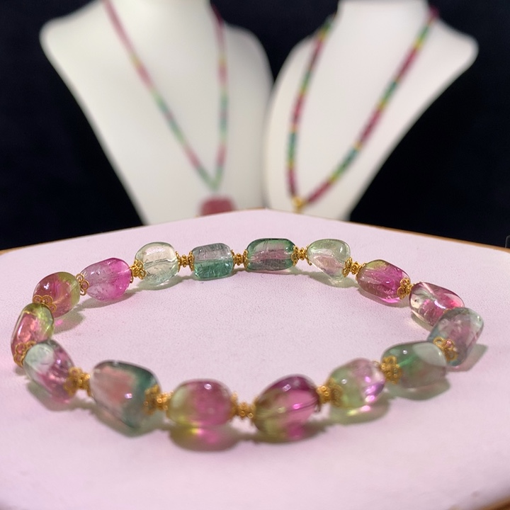 双色碧玺手链未镶嵌