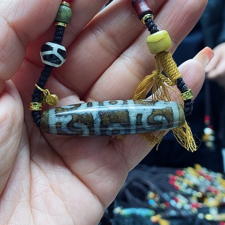 玛瑙/玉髓颈饰合金