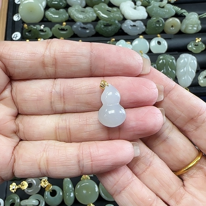 和田玉18K金镶嵌吊坠(不含链)