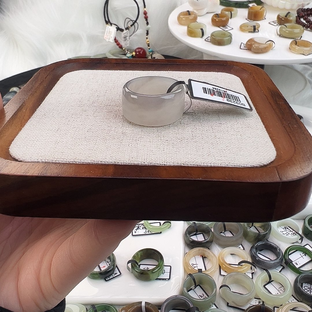 和田玉未镶嵌戒指w27烟粉中筒17.9不退换